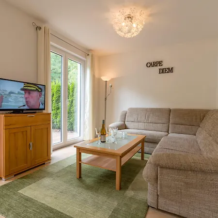 Vakantiepark Ruebezahl Am Mueggelsee 3*